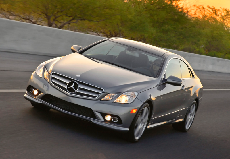 Illustration for article titled 2010 Mercedes E-Class Coupe: First Drive